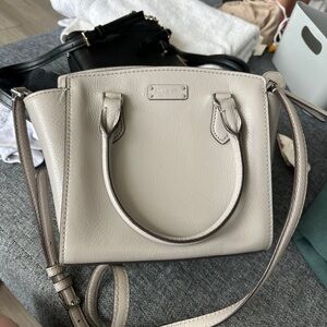Elegant Cream Handbag